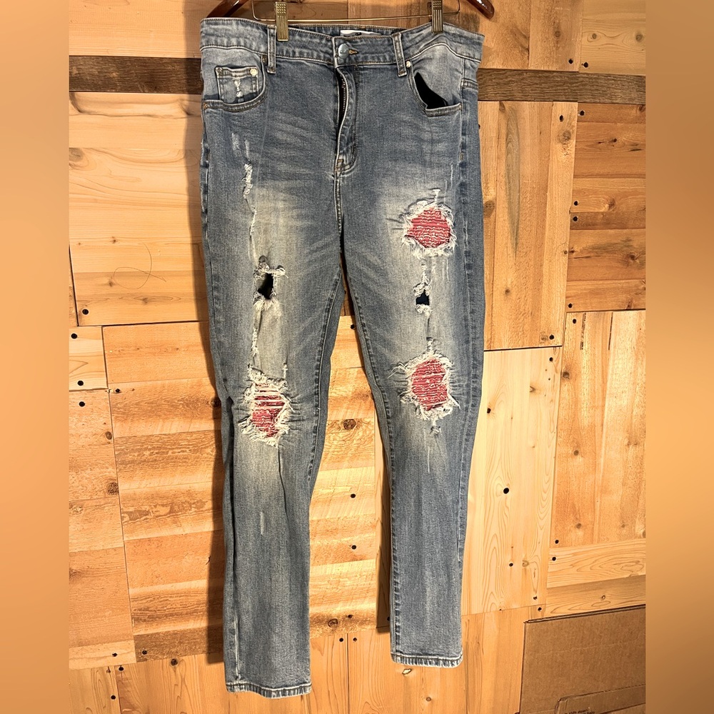 POLITICS JEANS size 36 
Excellent condition